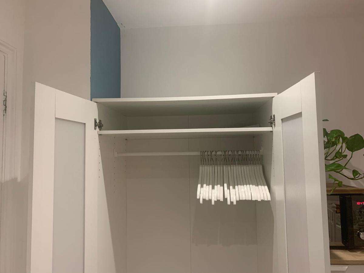 Homestay Stylish Modern Studio, Mock Georgian House, Heart Of Trendy Hackney &